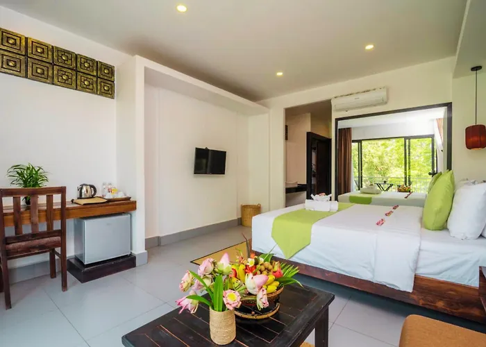 Hotel Angkor Land House 4*